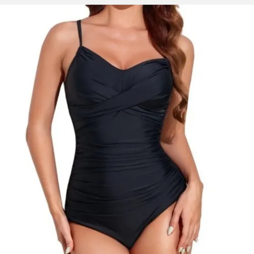 Smismivo Charm Your Heart Slimming Side Runched Convertible Swimsuit Woman 20W